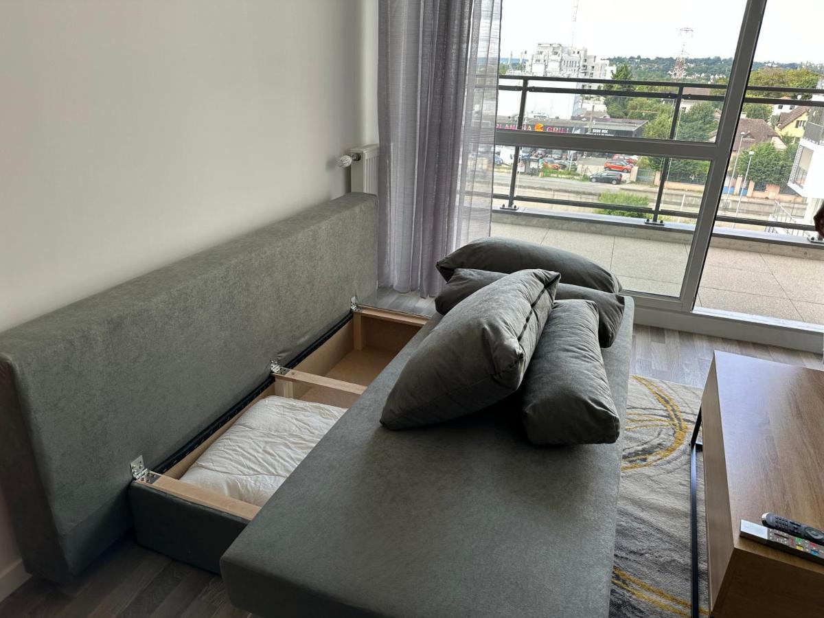 Agreable 2 Pieces Avec Balcon Et Parking Transports By Immo Kit Bnb Sarcelles Zewnętrze zdjęcie
